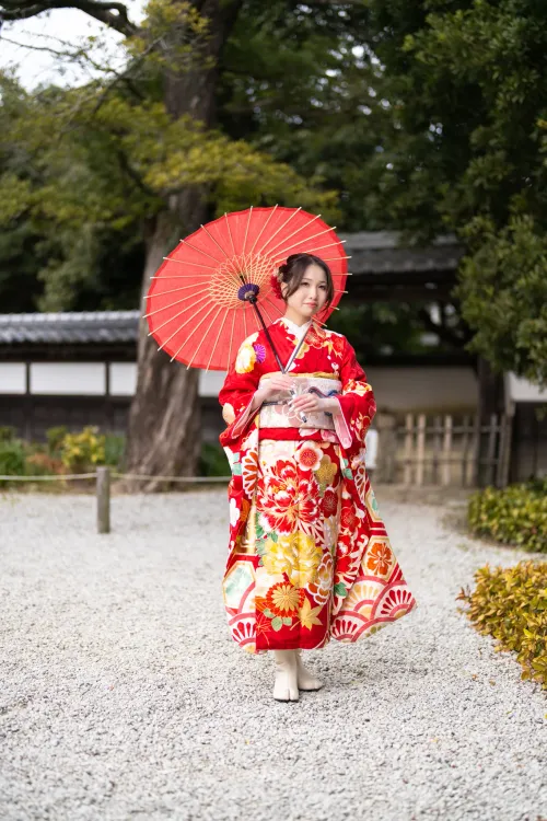 【山口県下関市で成人式撮影】三姉妹の次女様の成人式撮影です。撮影の途中では、彼氏様もご一緒にいらっしゃり、楽しくカップル撮影も行いました。1