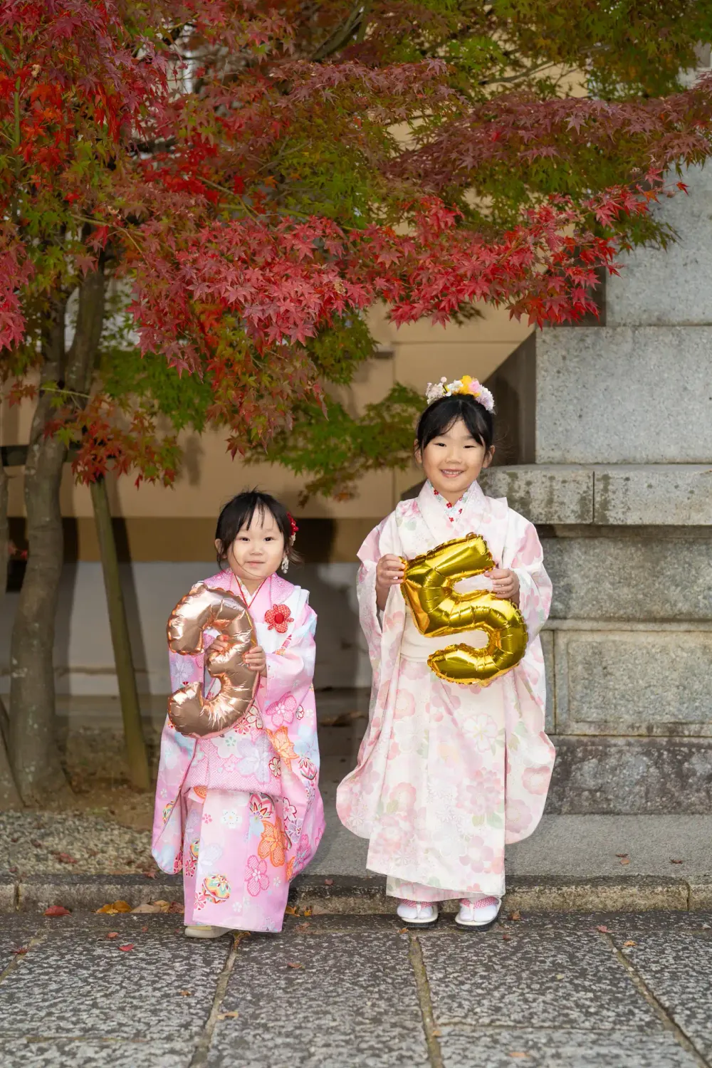 琴崎八幡宮での七五三とお宮参り撮影｜三姉妹のにぎやかな記念日