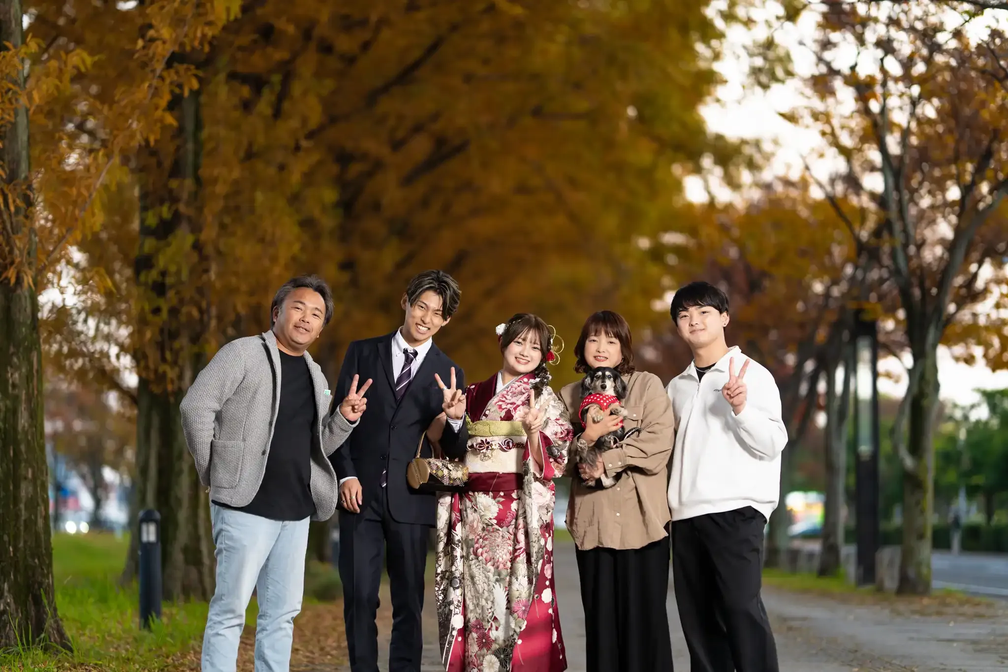 【佐賀県佐賀市で家族撮影】佐賀市歴史民俗館の旧三省銀行・旧福田邸を舞台に、成人式の前撮り撮影を行いました。1