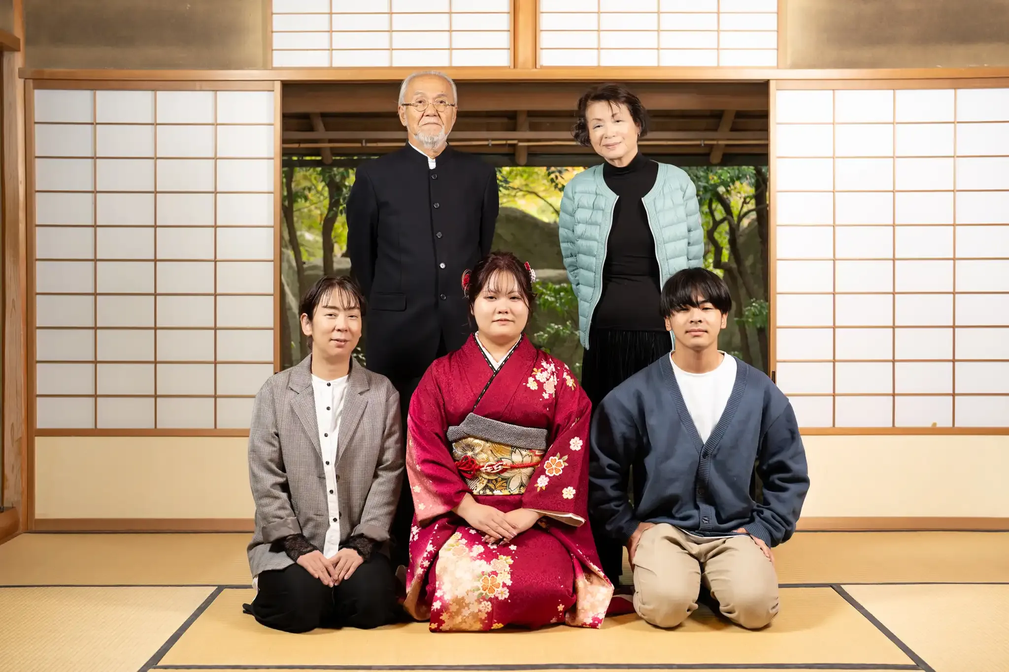 【福岡県福岡市中央区で家族撮影】大濠公園日本庭園での成人式前撮り撮影です。2