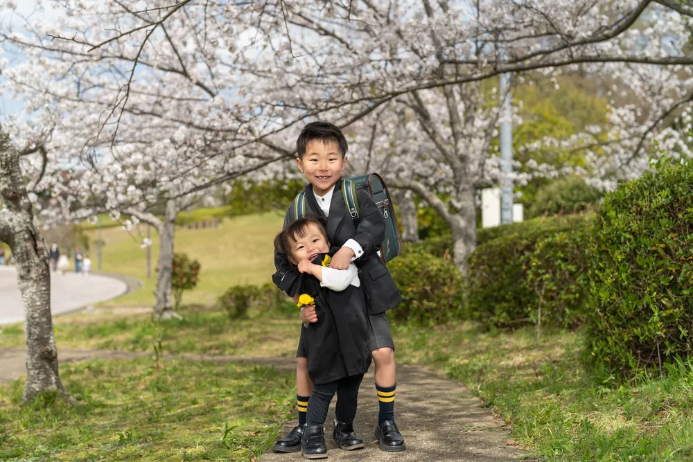 桜ロケーションの入学記念撮影｜福津市の家族写真作例