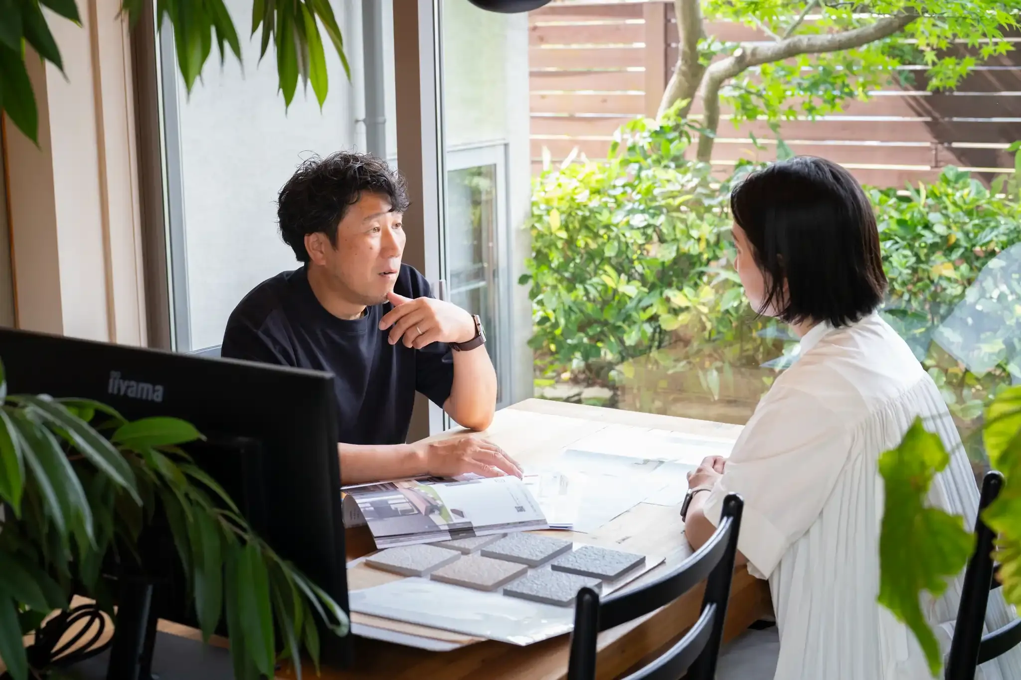 【福岡県遠賀郡遠賀町で店舗ないで仕事撮影】アウクバガーデン様6