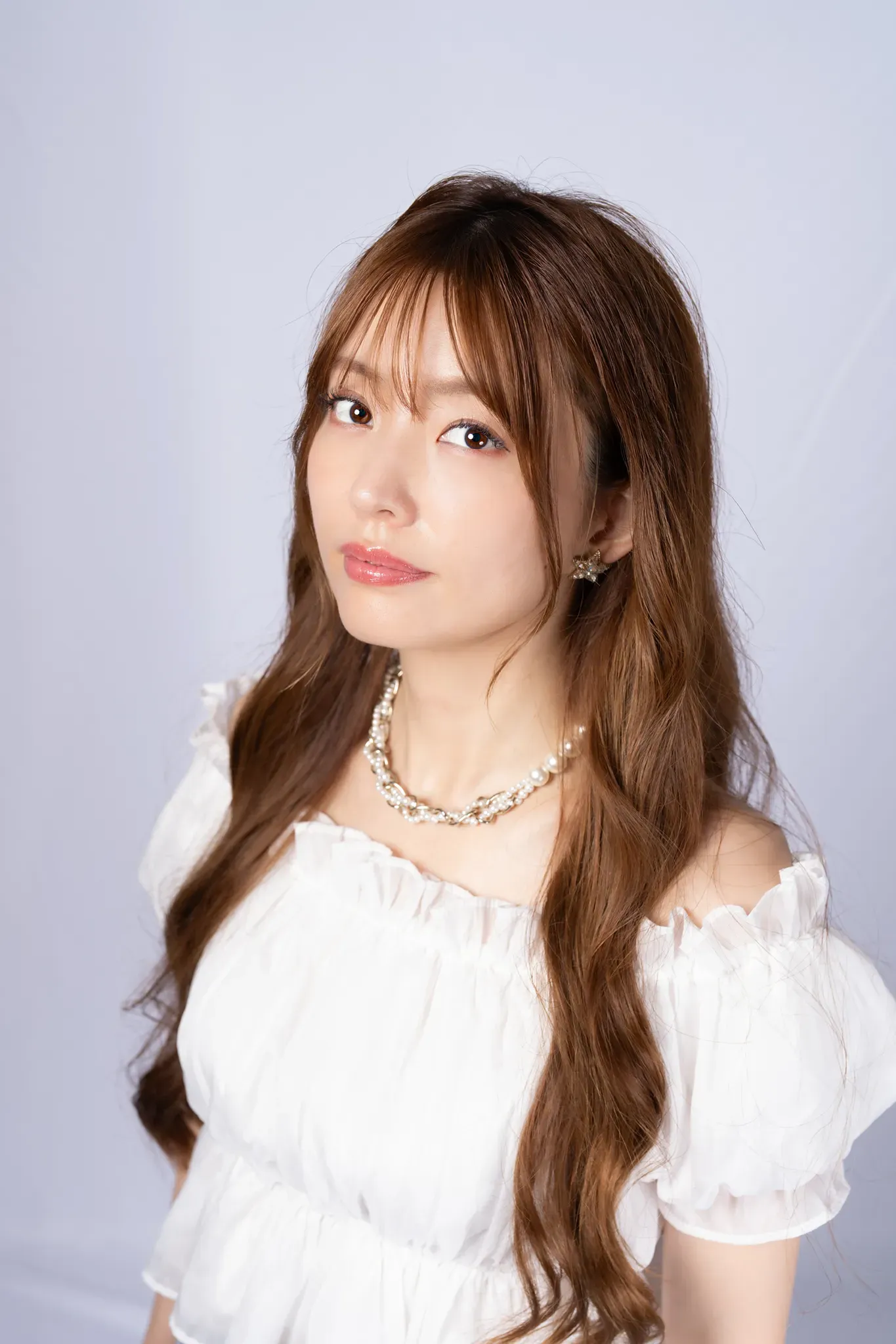 【福岡県福岡市博多区でプロフィール撮影】弊社提携の吉塚スタジオにて、リピートでのプロフィール撮影です。1