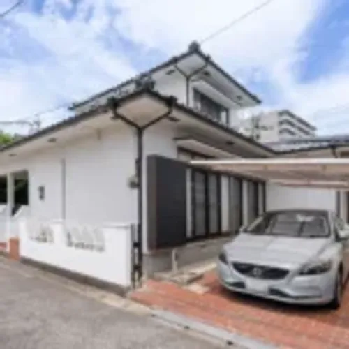 次の記事 - 佐賀市佐賀駅チカの戸建て民泊を撮影！光と木目の温もりあふれる体験レポ