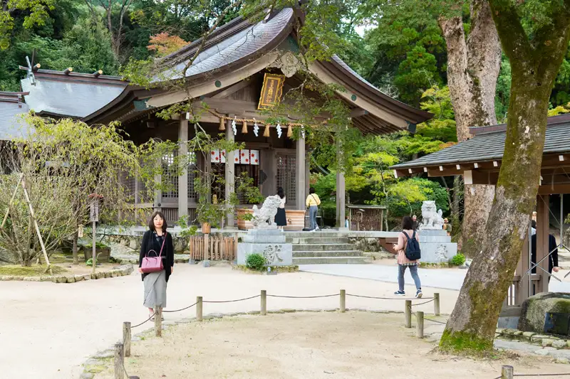 太宰府市の宝満宮竈門神社